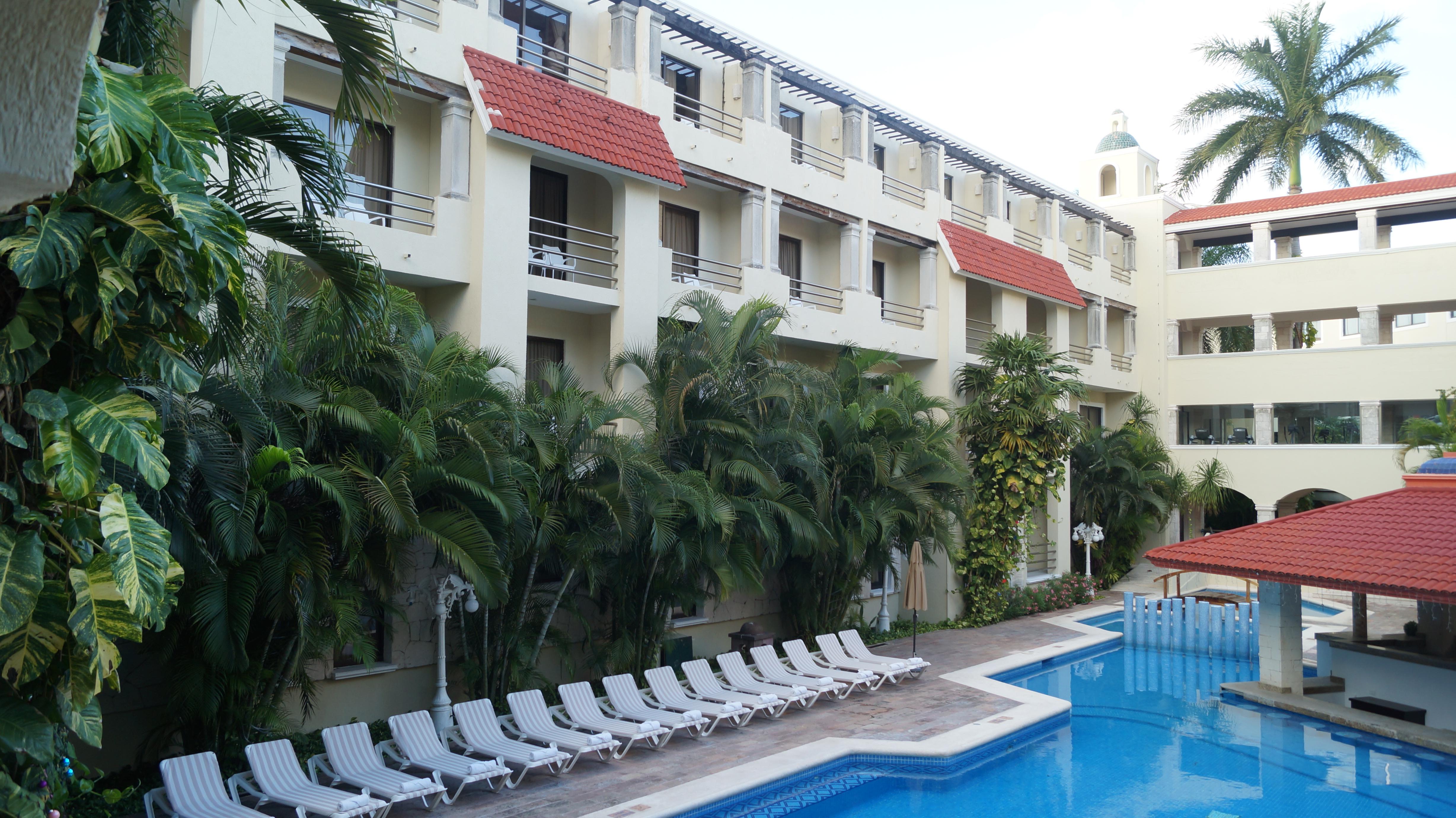 Adhara Hacienda Cancun Exterior photo