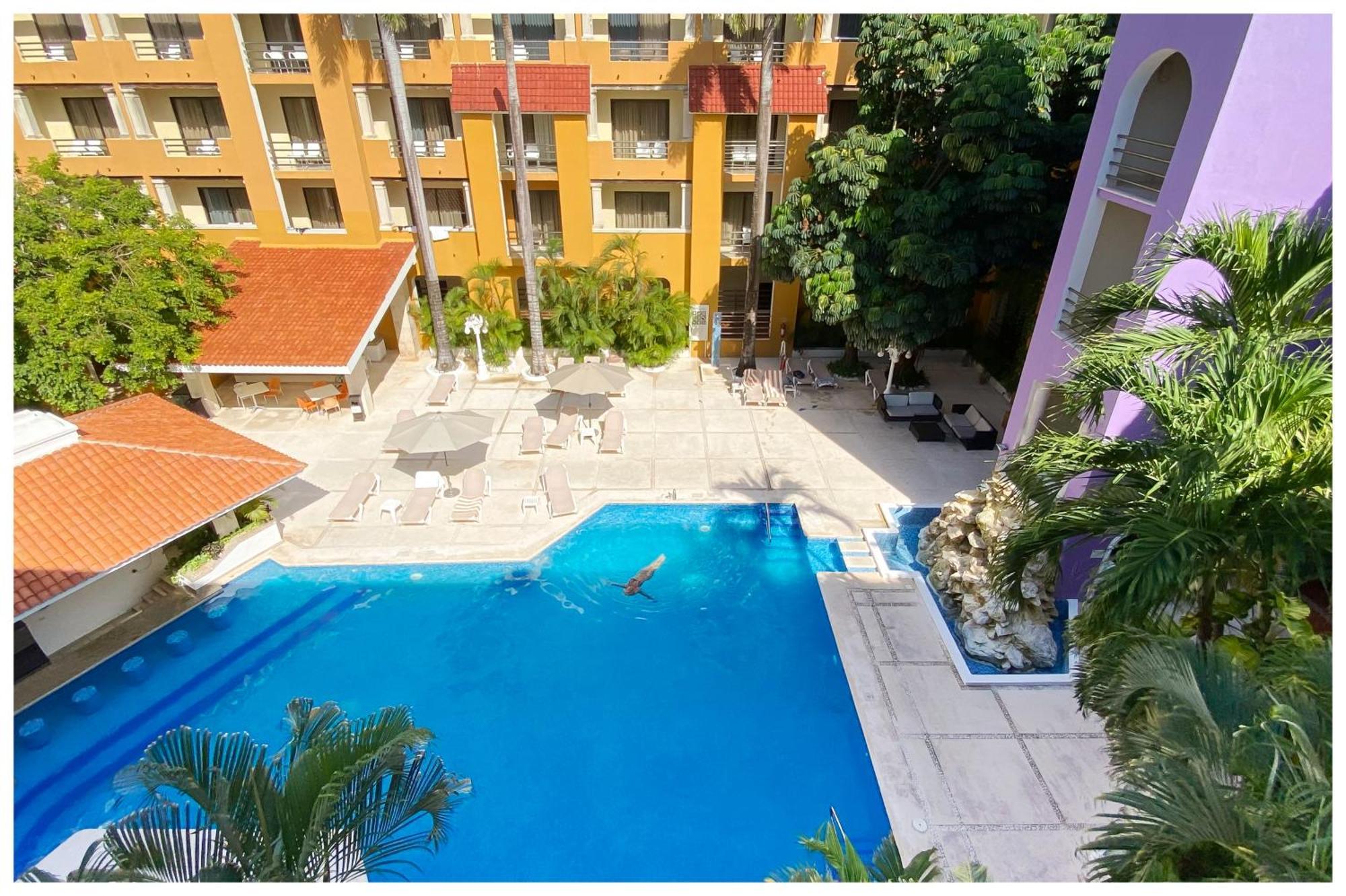 Adhara Hacienda Cancun Exterior photo